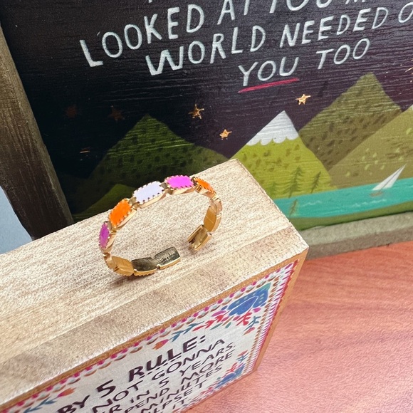 Jewelry - 💗🌷Colorful Open Ring Size 6